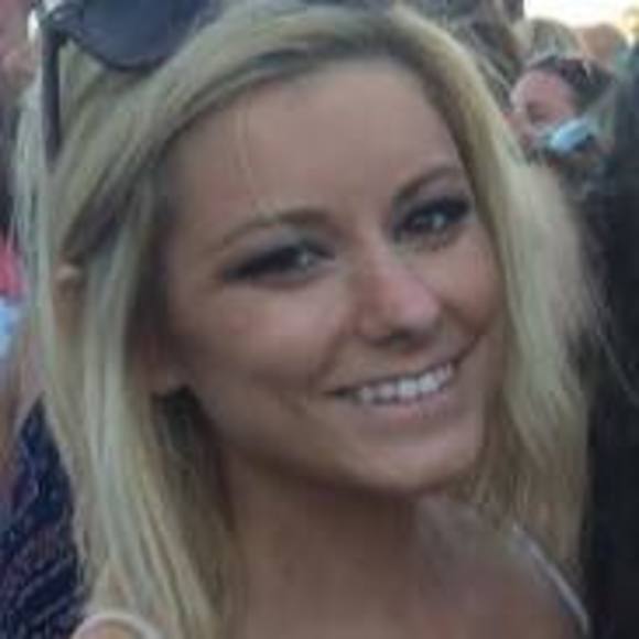 Meet your Posher, Danielle - Picture 1 of 1